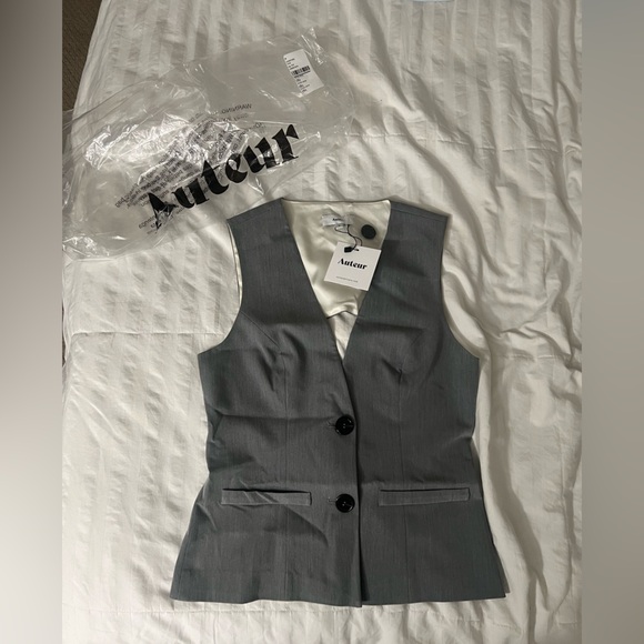 Auteur Grey “Mae” Tailored Vest – Size Small (NWT) - Picture 2 of 10
